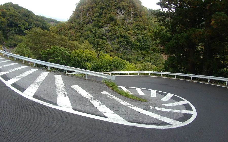 Iroha-zaka Road Iroha-zaka Road