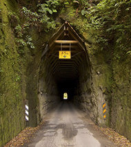 Moki Tunnel