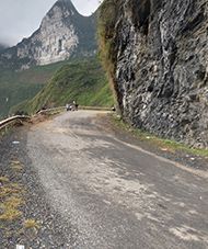 Ma Pi Leng Pass