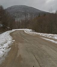 Vratnik Pass