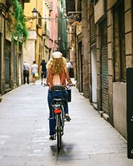 Essential Packing List for Female Cyclists Across Europe