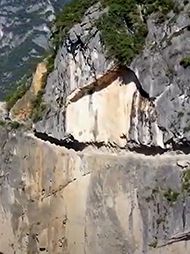 Lanying Cliff Road