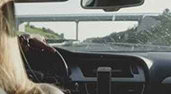 5 of the Most Common Distracted Driving Causes