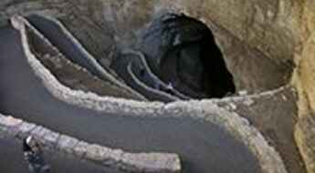 Carlsbad Caverns switchbacks