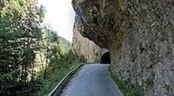 Trigrad Gorge-Devil’s Throat Cave