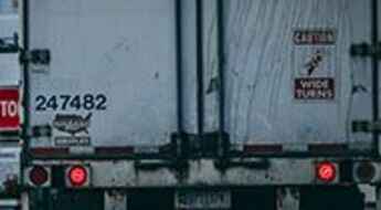What Are the Major Causes of 18-Wheeler Truck Accidents in the USA?