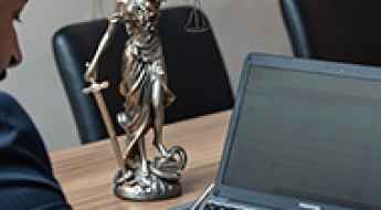 Why You Should Always Seek Legal Representation After a Truck Accident