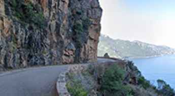 Road from Partinello to Porto