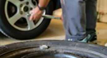 5 Things You Need to Know While Buying Tyres