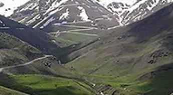 Atash Sang Peak