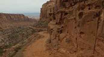 Pucker Pass, a steep unpaved road in Utah