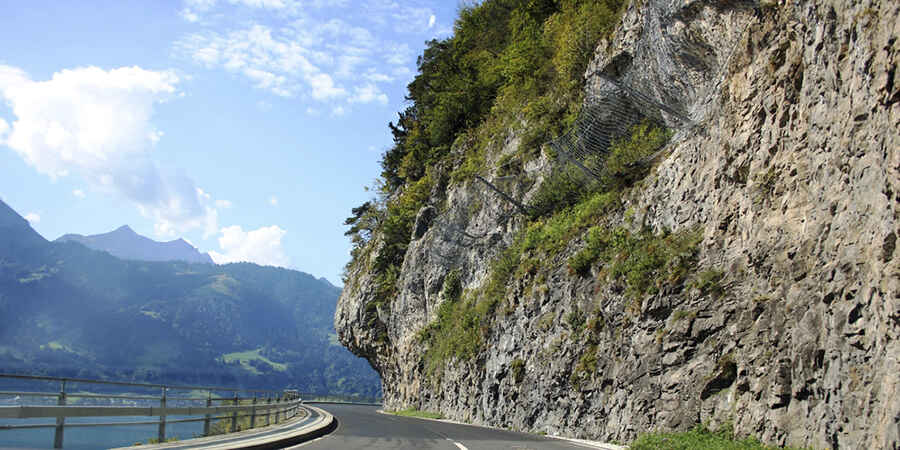 34 Roads You Need To Drive Before You Die