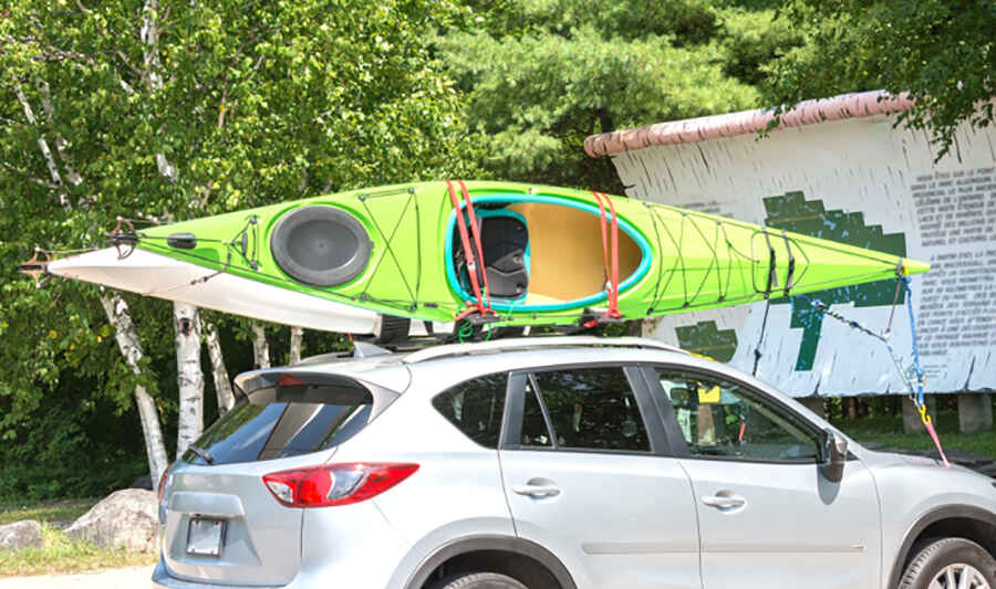 How to Transport a Kayak Safely (Especially on Dangerous Roads)