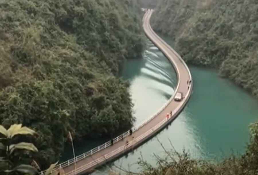 Shiziguan floating bridge