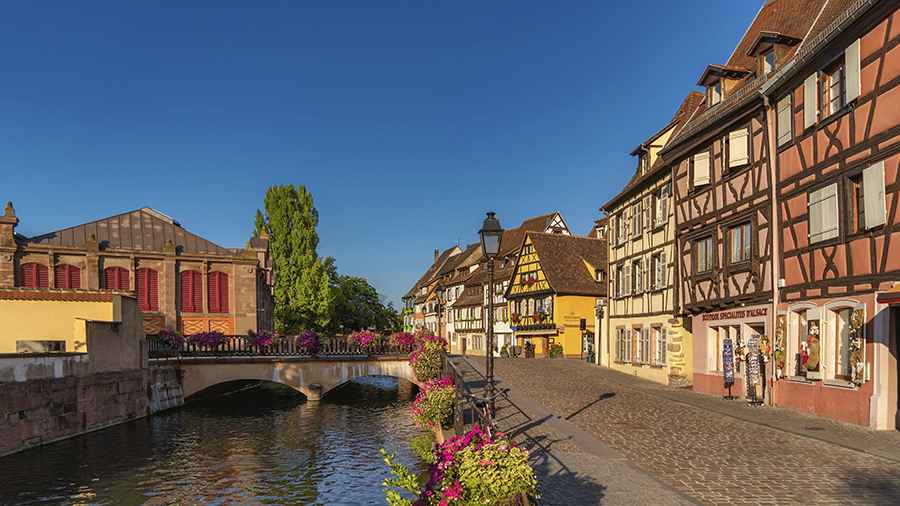 Top 10 Destinations In France For A Weekend Getaway This Spring