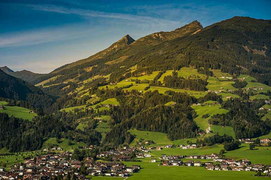 6 Ways You Can Experience The Austrian Countryside