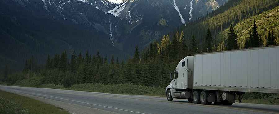 A Guide to Semi Trailers for Trucking