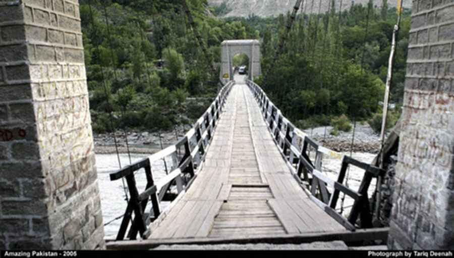 Sher Qila bridge