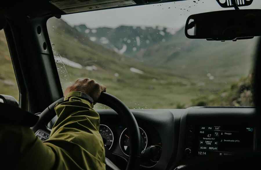 5 Driving Tips for Safe Hill and Mountain Navigation