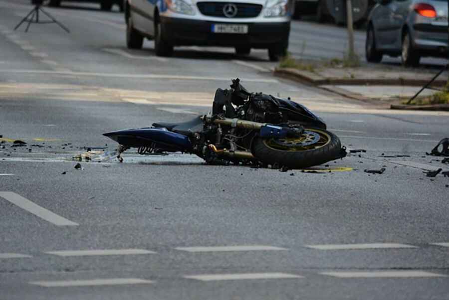 Learn How to Avoid the Common Causes of Motorcycle Accidents