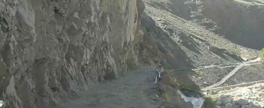 Chitral-Parsan road