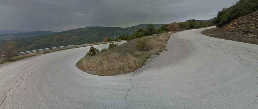 Charakopi-Kedros road
