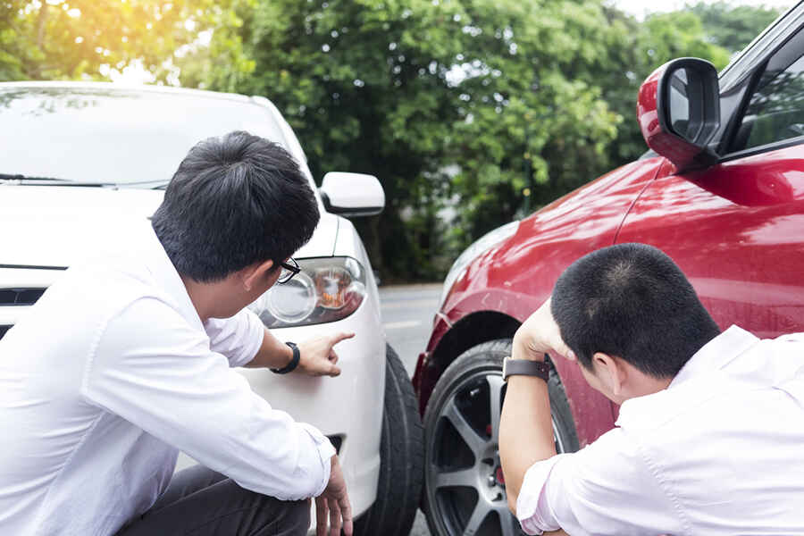 6 Crucial Things That Will Help You Endure a Traffic Collision