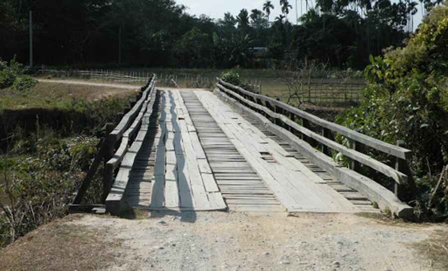 Chandana River Bridge