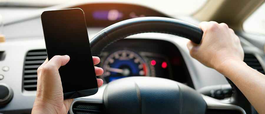How To Reduce Your Risks Of Distracted Driving in the USA