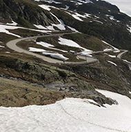 Nufenenpass (Passo della Novena) Nufenenpass (Passo della Novena)