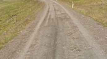 Road 590 (Klofningsvegur)