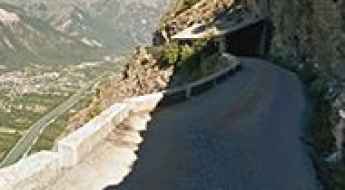 Combe de la Fayolle-D211A Road