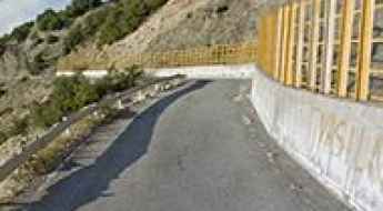 Petsaki-Drosato road