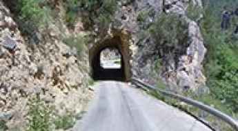 Zumeta Canyon Road