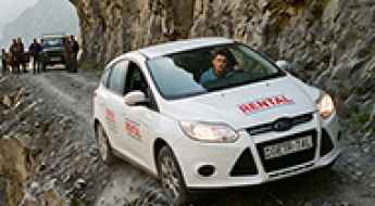 How to Rent the Right Car for a Dangerous-Roads Trip and Not Overpay for It