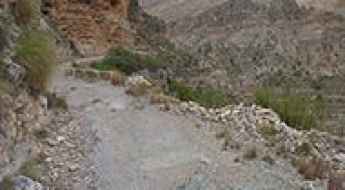 Júcar cliff canyon road