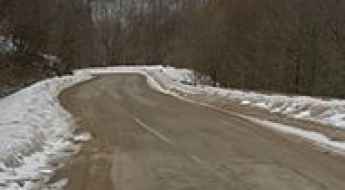 Vratnik Pass