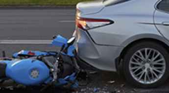 Motorcycle Accident and Helmet Laws: Legal Implications for Riders