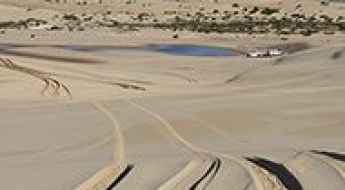 Stockton Beach 4wd Track