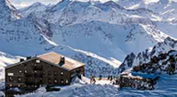 The Italian mountains that captivate skiers from all over the world