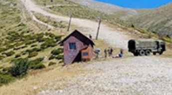 Costas Migkotzidis hut