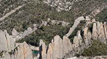 Muralla de Finestres