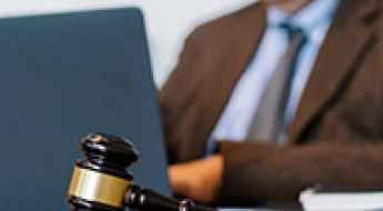 Top Factors That Strengthen a Slip-and-Fall Legal Case