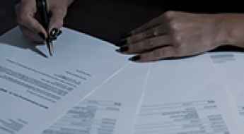 How to Deal With Insurance Companies After a Car Accident: Essential Steps for Protecting Your Rights