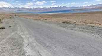 Karakul Lake
