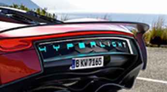 Cruising in Style: Best Luxury Cars to Rent for a Miami Vacation