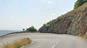 D5 road