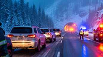 Navigating the Hazardous Winter Stretch of Interstate 70 in Colorado