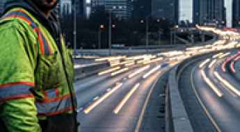 How to stay safe on the Dan Ryan Expressway in Chicago