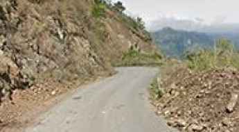 Carretera Tianguistengo-Yatipán